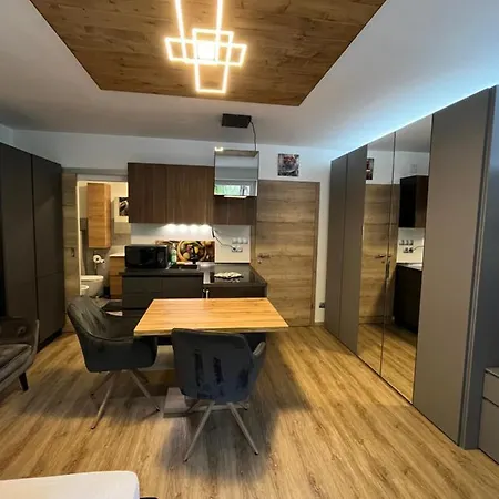 Bernstein - Regina * Bad Kleinkirchheim