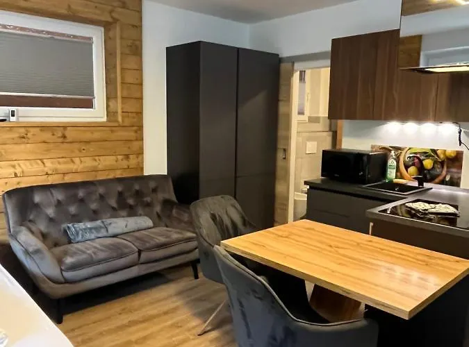 Bernstein - Regina Lägenhet *